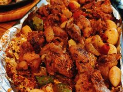 -老东镇啤酒屋海鲜加工·蒸汽海鲜·海鲜烧烤(台东店)