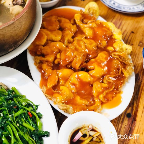 德记美食店(群芳苑店)