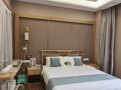 -爱瑞馨母婴护理中心·月嫂育儿嫂