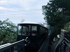 -山顶缆车