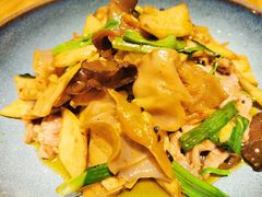 -十三式重庆江湖菜(金茂览秀城店)