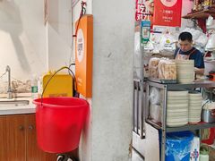 -叶新小吃店(来凤小区总店)