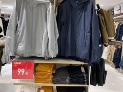 -优衣库(北京万柳华联购物中心店)