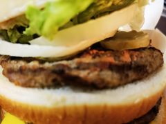 狠霸王牛堡-汉堡王(北京三里屯购物中心)