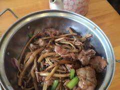 -乌镇那一年小院主题餐厅(甘泉西路店)