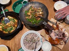 -费大厨辣椒炒肉(万家丽一店)