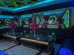 -V麦量贩KTV(富康城店)