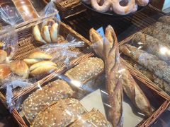 -红跑车蛋糕世界(清江路店)