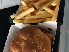 -麦当劳(静安寺店)