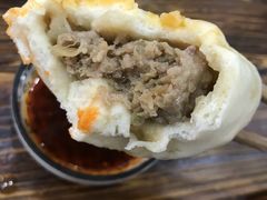 孜然肉包子-清真石家包子(大皮院总店)
