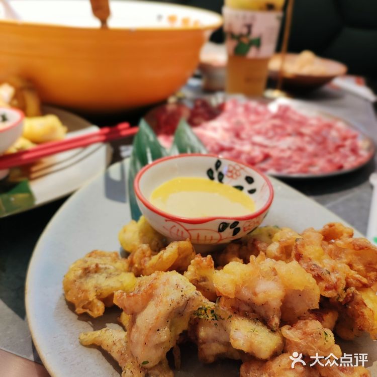 牛气冲天~魔都首家牛煲火锅!