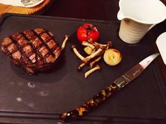 -恰餐厅及酒吧 CHAR Bar & Grill (北京丽都皇冠假日店)