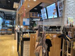 -藏猫猫咖啡主题馆(中央大道店)