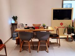 -上海先进东风标致雪铁龙4S店(青浦店)