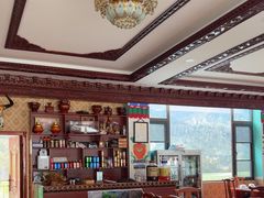 -鲁朗边巴次仁农家石锅