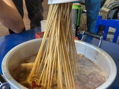 -马路边边 传媒大学店