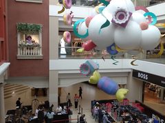 -燕莎奥特莱斯购物中心