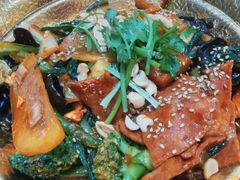 -醉人椒麻辣香锅(王府井喜悦店)