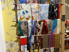 -恋物百货商店(华侨城店)