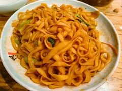 -亚伟瓦罐面美食城(淇县总店)