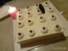 -伊诺仕蛋糕