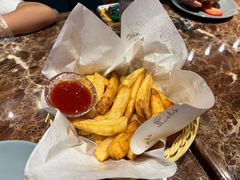 -Let'sBURGERplus·非常创意汉堡(三里屯店)