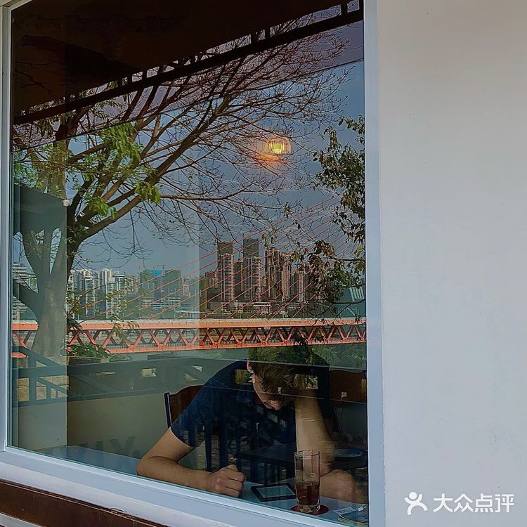 重庆｜ 咖啡大叔芭蕾舞 畅饮一壶又一壶