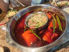 -正南齊北重庆老火锅(光华村直营店)