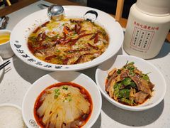 -江渔儿酸菜鱼(奥园广场金发购物中心店)