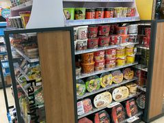 店内环境-全家便利店(康健路店)