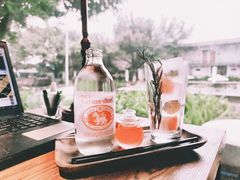-喜洲吧·江畔老船厂·庭院餐厅(喜临院店)