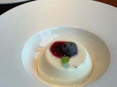 -MONICH牛排融合餐厅(和义大道购物中心店)