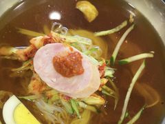 -啊美丽炭火烤肉(滑翔一店)