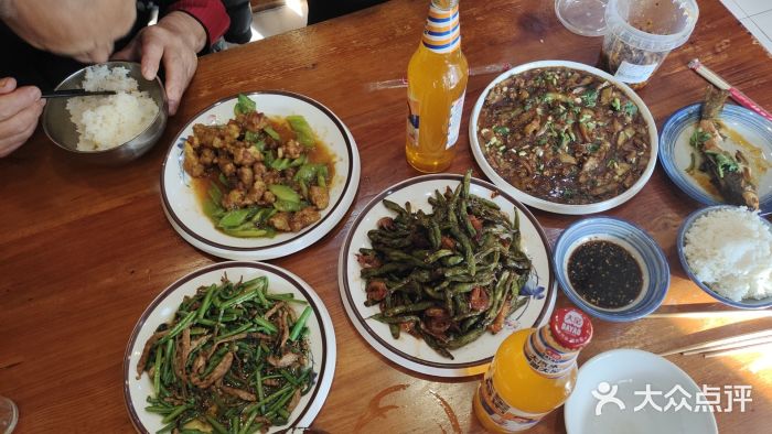 金麦田熏酱小酒馆(上江街店)图片