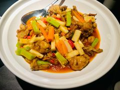 紫苏香辣牛蛙-凤凰湘语(浦东旗舰店)