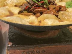 -百味地锅鸡(二店·财校分店)