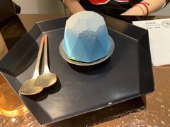 抹茶慕斯蛋糕-茶是一枝花泡茶店