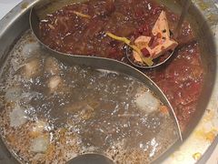 -沸炉重庆老火锅(军事博物馆店)