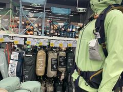 -迪卡侬(越秀公园店)