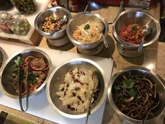凉拌菜-大中华希尔顿酒店-念自助餐·嗨啤·小龙虾