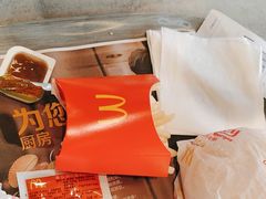 -麦当劳(滨河路DT店)