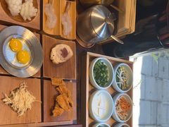 -银米·云南传统过桥米线(双廊黑金冠店)