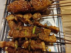 -烤满分·东北烧烤(首经贸店)