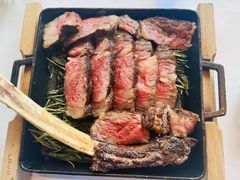 -AZUR聚(香格里拉饭店)