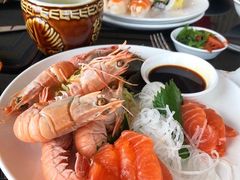 -怡豪大饭店·银顶旋转餐厅