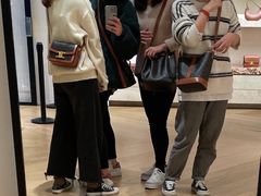 -CELINE(尚嘉中心店)