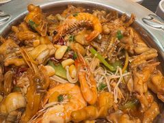 鸡爪煲-胖哥俩肉蟹煲(石家庄勒泰中心店)