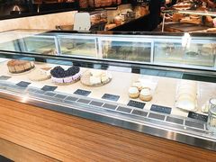 面包甜点陈列柜-麦田工坊(月湖店)