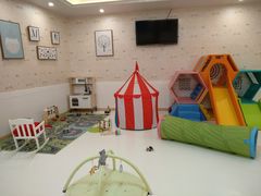 -卜鲁卜鲁亲子游泳中心(凤天中心店)