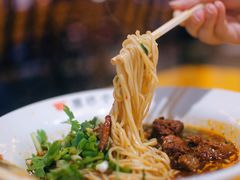 -八一路好吃街(雨田商务大厦店)